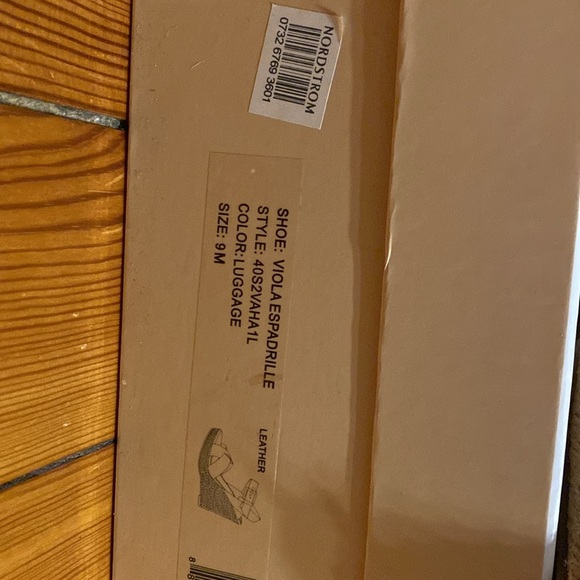 Michael Kors- Espadrilles- Brown- size 9M - Picture 7 of 7